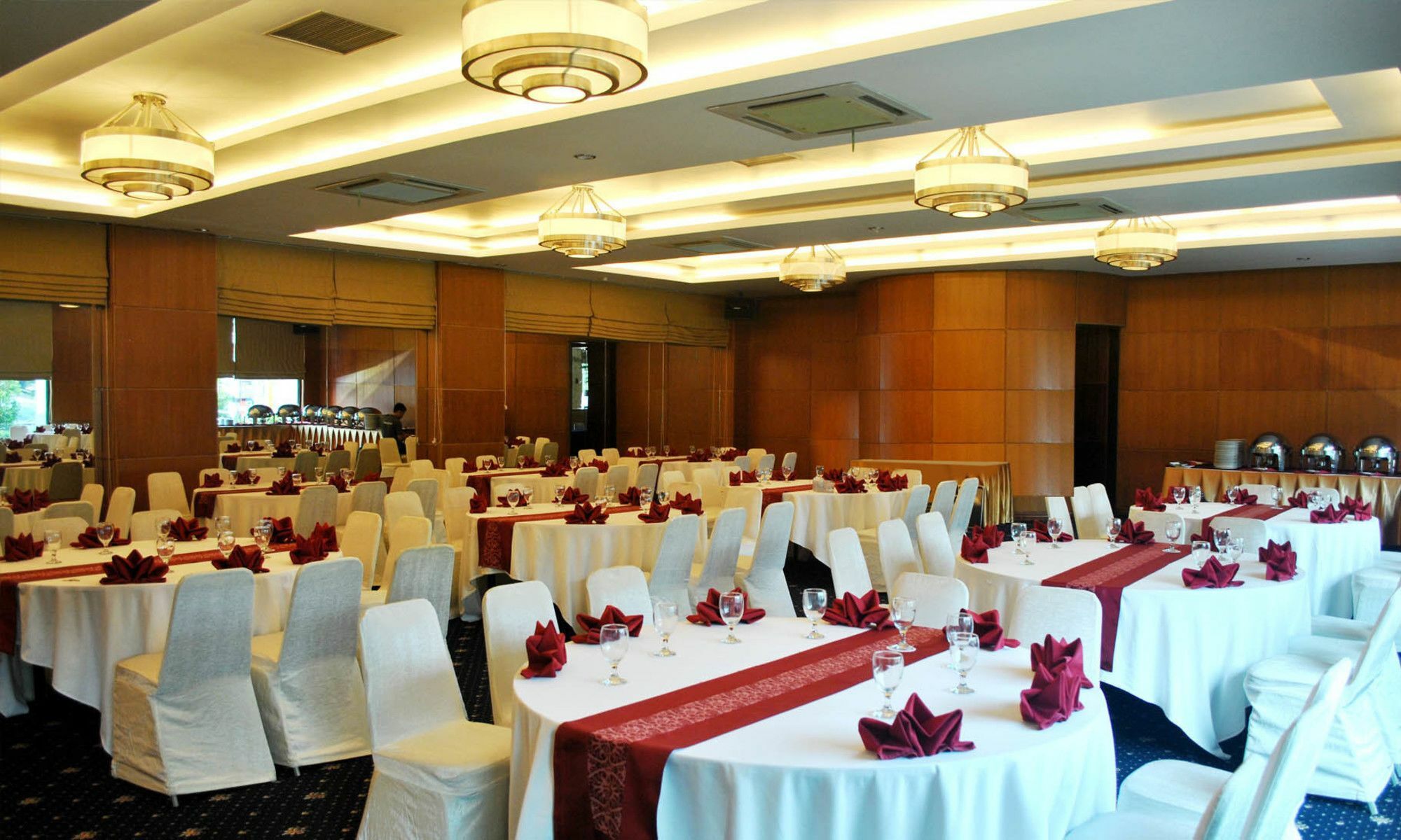 Bumi Senyiur Hotel Samarinda Exterior photo